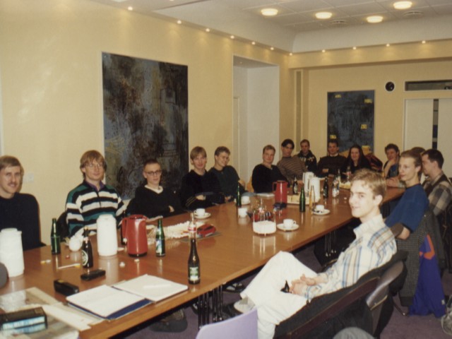 Visiongr.jpg (65935 bytes)